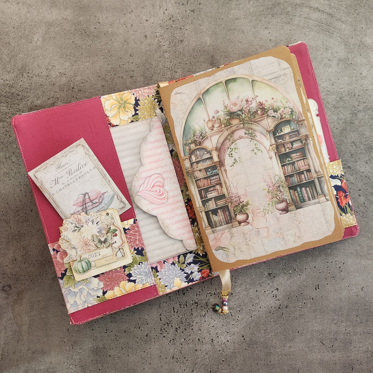 BOOKTROVERT FAUX LEATHER MIDORI