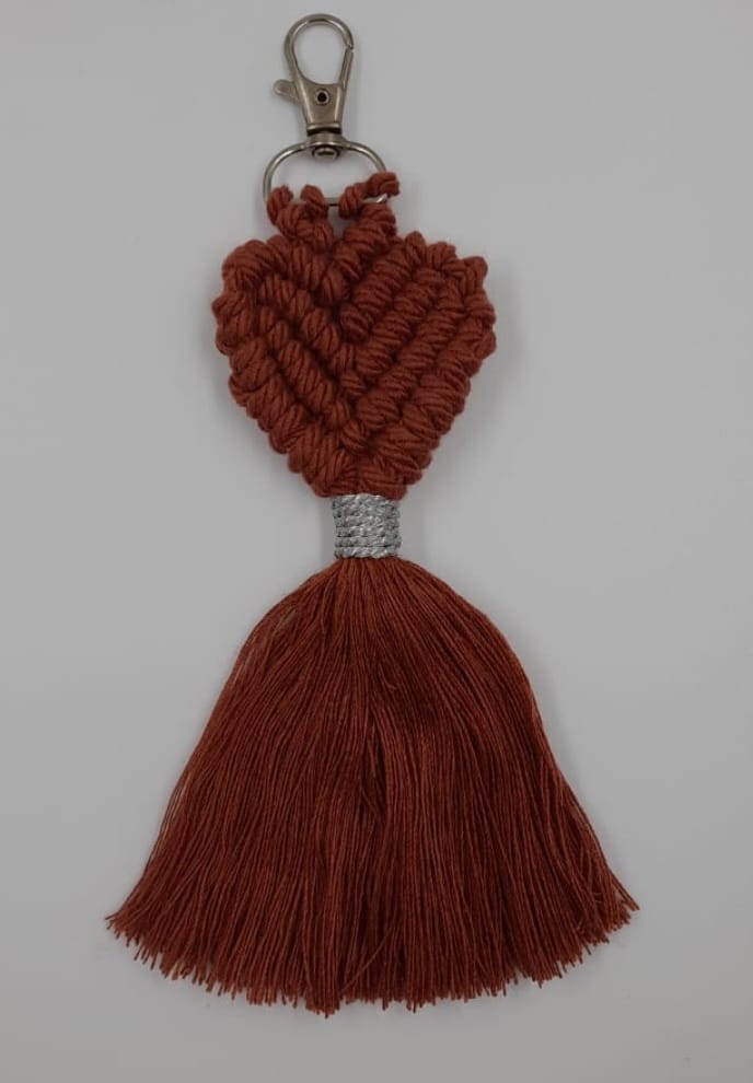 Macrame Heart Keychains - Image 4